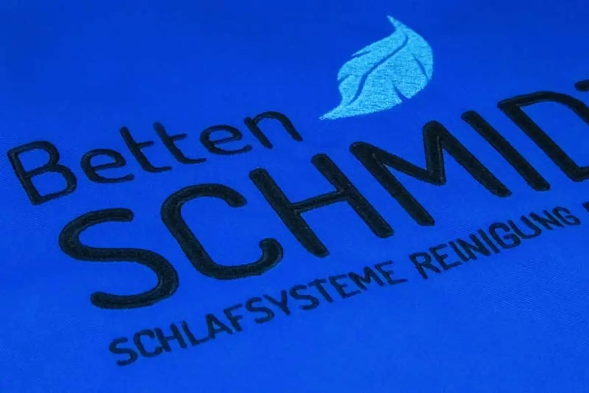 Betten Schmidt Logo Stick – Bild 4