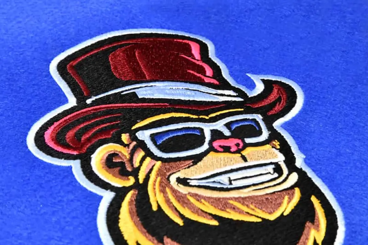 Grinsender Affenkopf mit Zylinder & Brille Stick – Bild 5