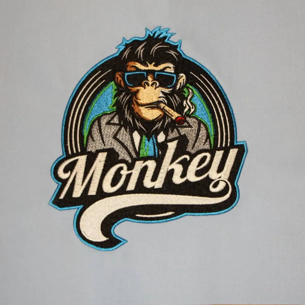 Monkey Logo rauchend Stick – Bild 3