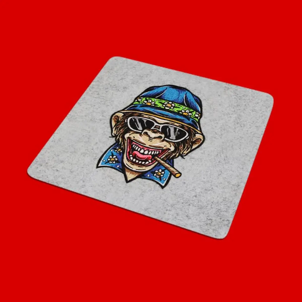 Rauchender Affe mit Hawaii Sommerhut Stick – Bild 2