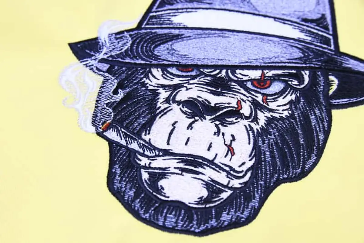 Rauchender Gorillakopf Hut Frontansicht Stick – Bild 5