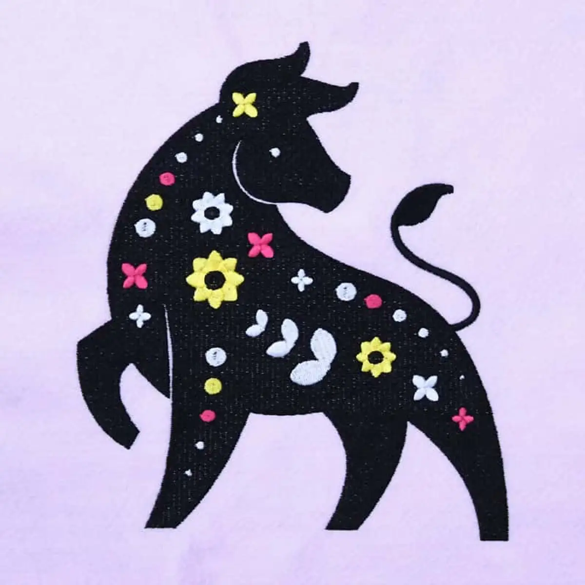 Stier mit Blumen Stick – Bild 3