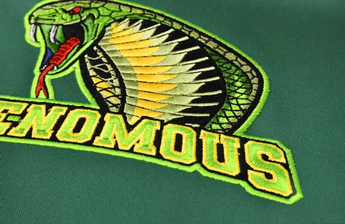 Venomous Schlange Stick – Bild 4