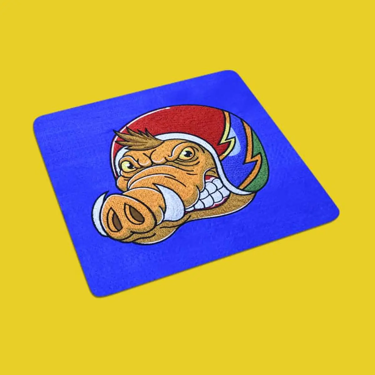 Wildschweinkopf mit Helm Stick – Bild 1