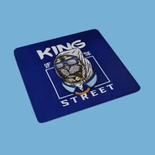 Urbanes Stickmotiv: King Street Logo. Perfekt für Streetwear, Caps und moderne Accessoires.