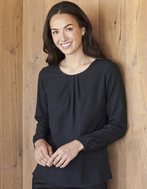 Ladies´ Pleat Front Long Sleeved Blouse