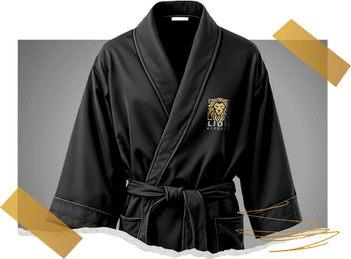 Bademantel mit hochwertiger Stickerei von Lion Werbe GmbH, ideal für personalisierte Geschenke oder Firmenbedarf.